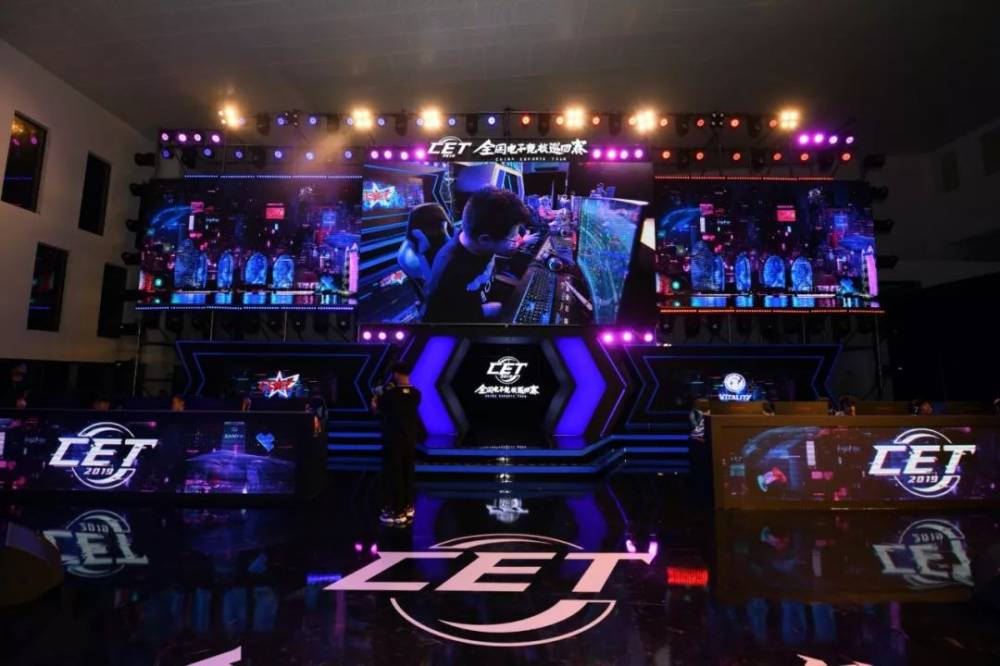 恰恰成为她 恰恰成为她