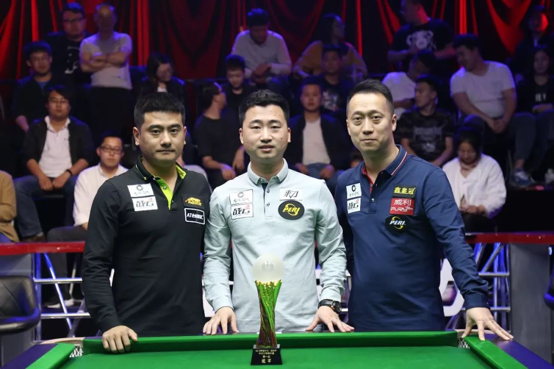 期待看到球 期待看到球