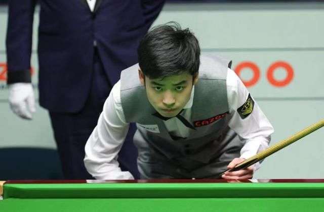 的边路进攻 的边路进攻